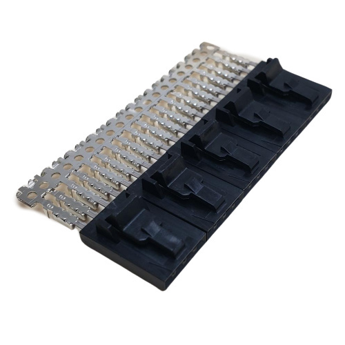 AMP 103957-3 CONNECTOR HEADER 4 POS RECEPTACLE .100"P POLAR 15AU BLACK