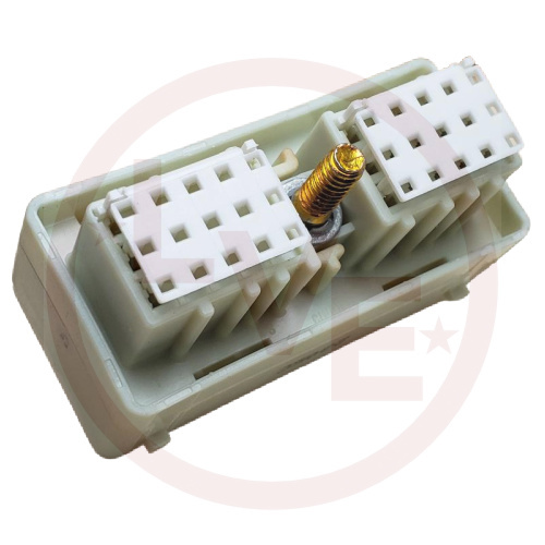 CINCH 581-01-30-031 CONNECTOR 30 POS FEMALE HARNESS HSG NATURAL