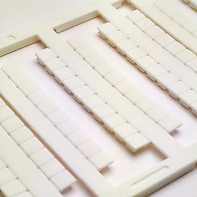CONTA CLIP 3300.7 TERMINAL BLOCK LABELS WHT MC SB 5/200 5X5
