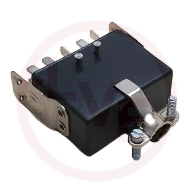 CONNECTOR PLUG 10 POS MALE W/LOCKING TABS