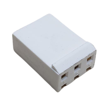 CONNECTOR HEADER 3 POS RECEPTACLE W/RAMP .156&quot;P NATURAL